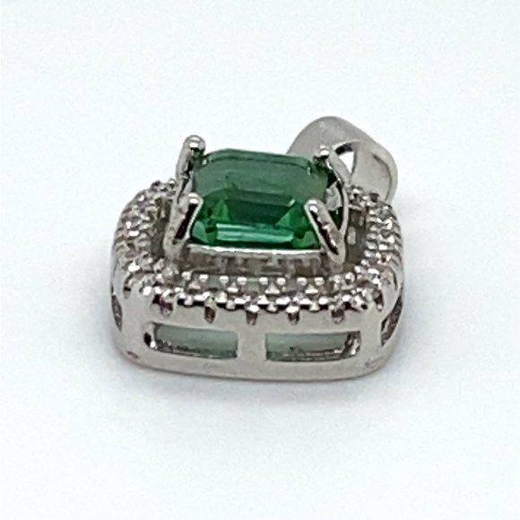 Mint Green Tourmaline 1.01ct White Gold Finish Solid 925 Sterling Silver pendant - Picture 6 of 6